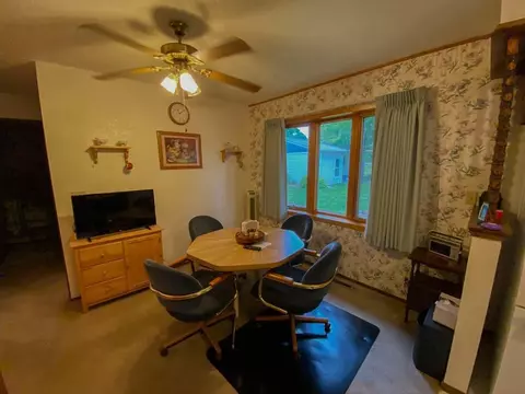 104 9th Pl NE, Hampton, IA 50441 photo 8