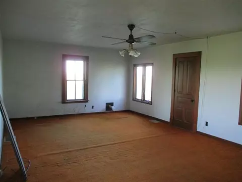 2394 U Ave, Clutier, IA 52217 photo 10