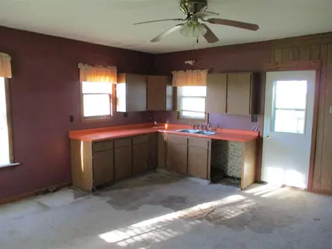 2394 U Ave, Clutier, IA 52217 photo 9