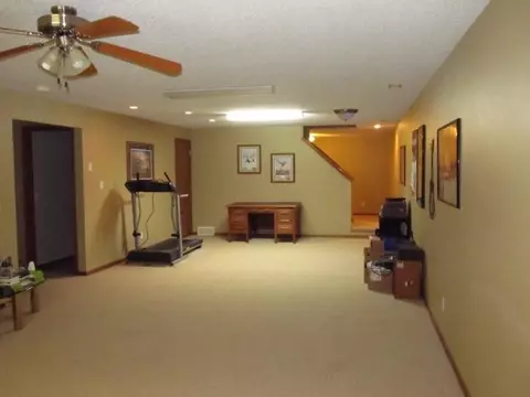 618 Ely Dr, Carroll, IA 51401 photo 23