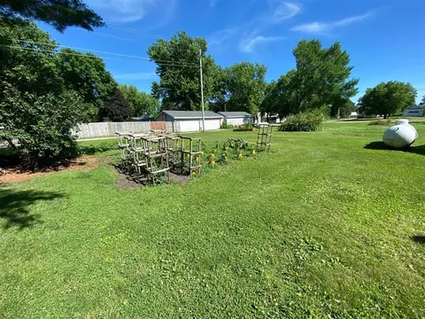 108 Pine St, Williams, IA 50271 photo 17