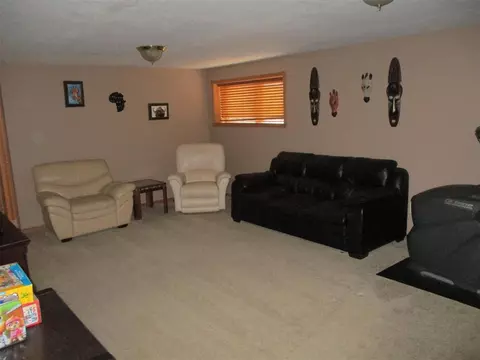 603 Ely Dr, Carroll, IA 51401 photo 13