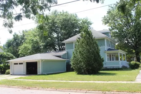 1019 4th St NE, Hampton, IA 50441 photo 4