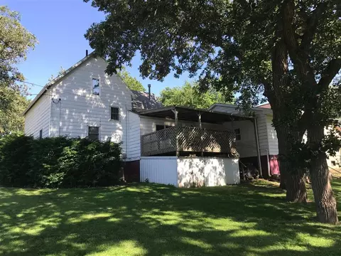 237 N Main St, Denison, IA 51442 photo 4