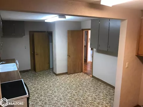 237 N Main St, Denison, IA 51442 photo 31