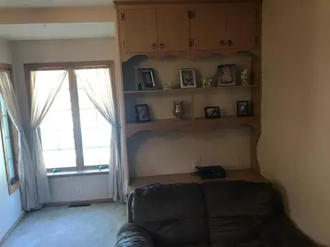 237 N Main St, Denison, IA 51442 photo 11