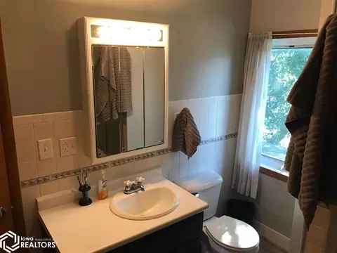 237 N Main St, Denison, IA 51442 photo 27