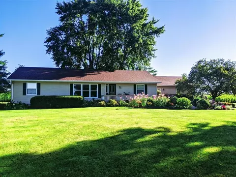 1775 270th St, Libertyville, IA 52567 photo 2