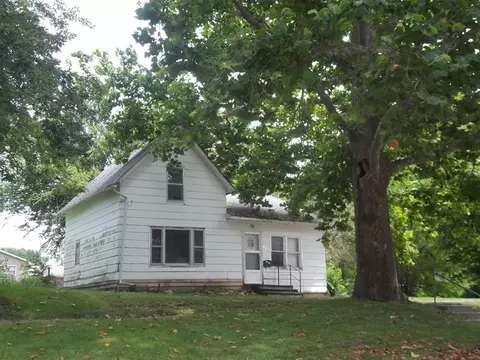 407 S Pine St, Creston, IA 50801 photo 1