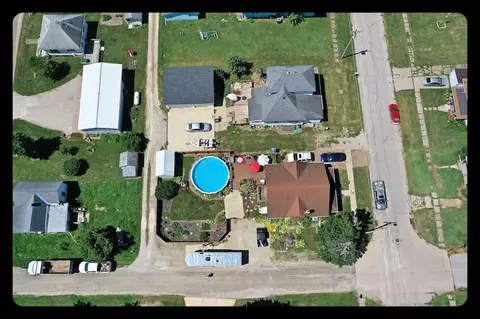 114 Cornell St, Eldon, IA 52554 photo 6