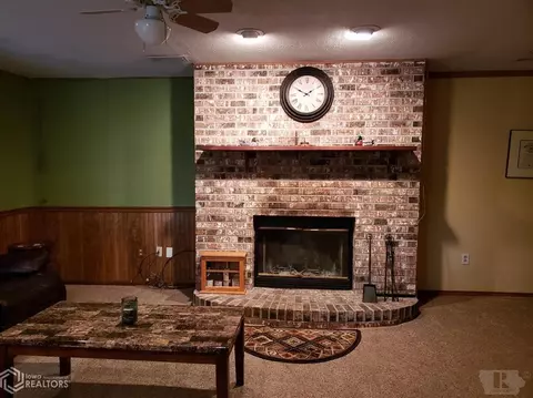 920 Elm St, Hamilton, IL 62341 photo 32