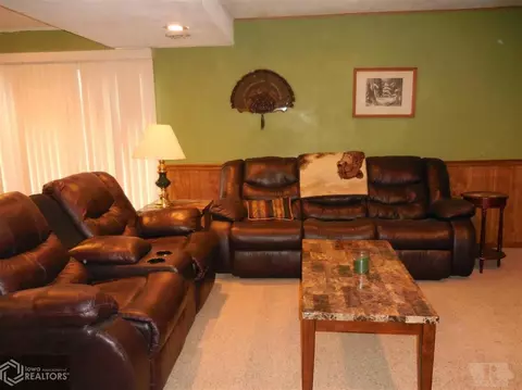 920 Elm St, Hamilton, IL 62341 photo 30