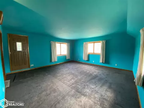 19 7th St NE, Hampton, IA 50441 photo 11