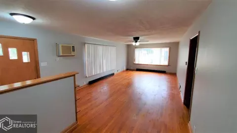 11 Morningside Dr, Denison, IA 51442 photo 2