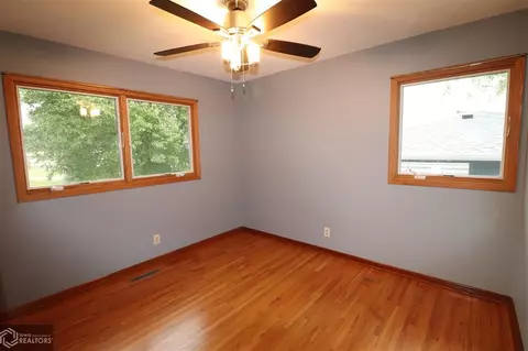 604 E 21st St, Atlantic, IA 50022 photo 22