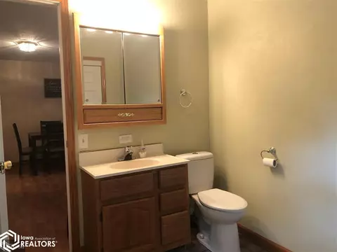 460 Elm St, Hamilton, IL 62341 photo 15