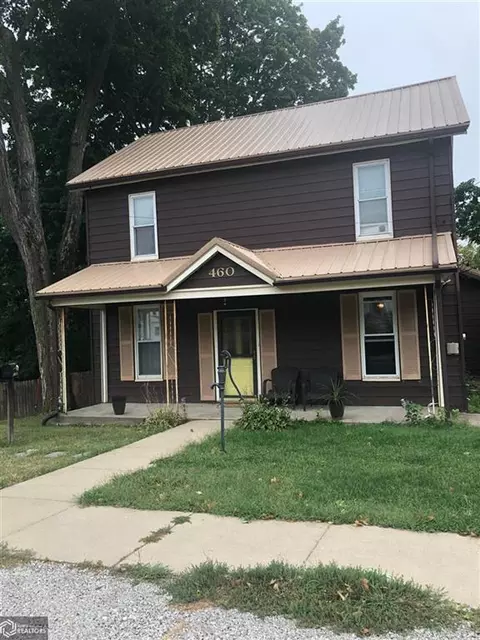 460 Elm St, Hamilton, IL 62341 photo 2