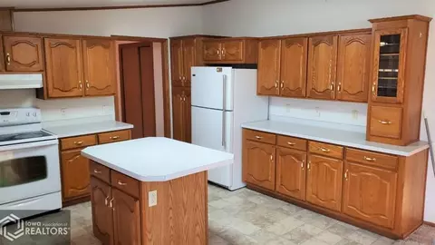 2016 345th St, Vail, IA 51465 photo 3