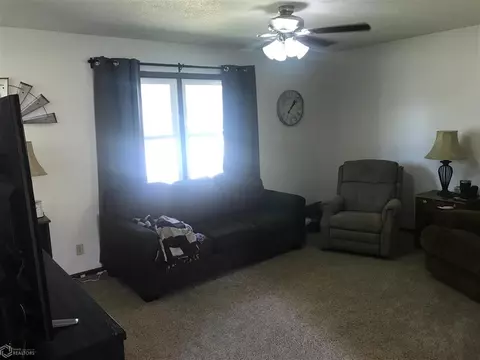 1407 E 17th St, Atlantic, IA 50022 photo 5