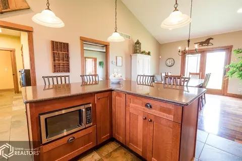 30731 G Ave, Conrad, IA 50621 photo 17