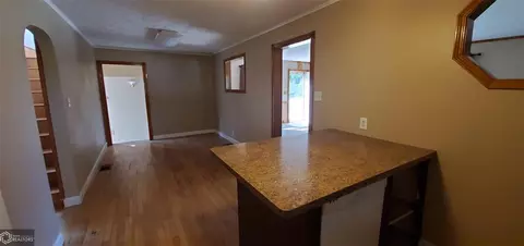 214 N Patsy St, Mediapolis, IA 52637 photo 5