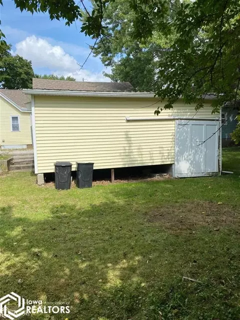902 Wabash Ave, Carthage, IL 62321 photo 32