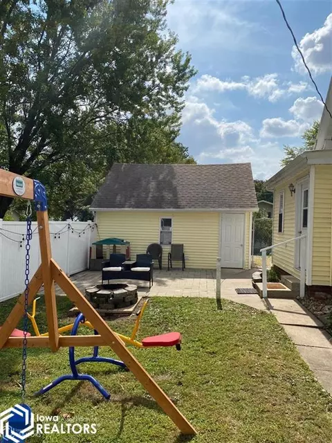 902 Wabash Ave, Carthage, IL 62321 photo 30