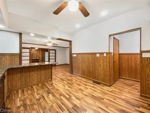 602 1st St NE, Hampton, IA 50441 photo 4