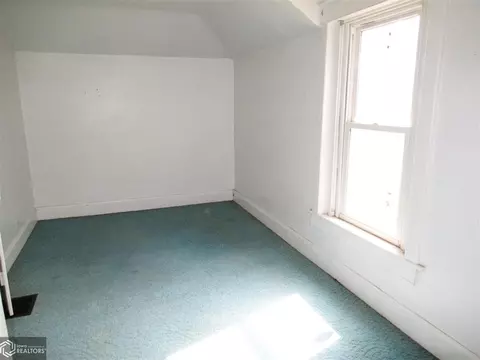 1051 Walnut, Hamilton, IL 62341 photo 11