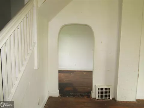 1051 Walnut, Hamilton, IL 62341 photo 9