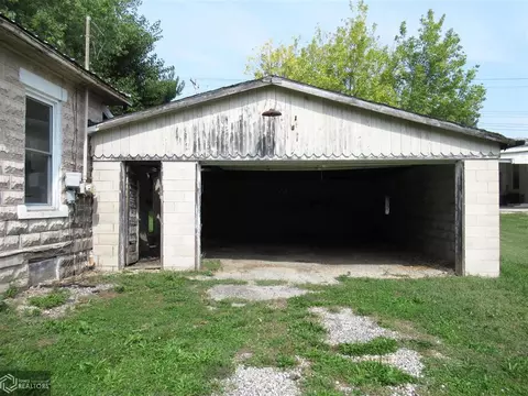 1051 Walnut, Hamilton, IL 62341 photo 17