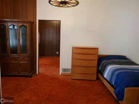 129 Elmore St, Manly, IA 50456 photo 3