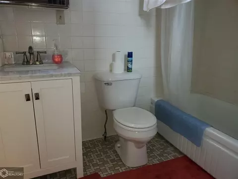129 Elmore St, Manly, IA 50456 photo 4