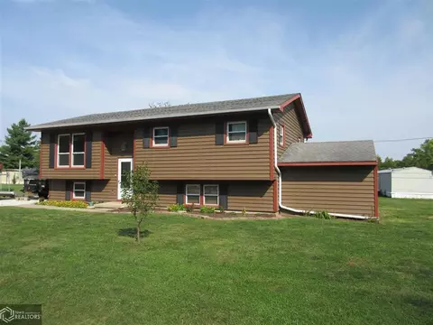 5 Dania Dr, Hamilton, IL 62341 photo 1