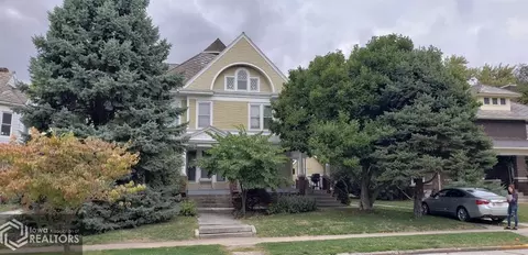 218 W Carroll, Macomb, IL 61455 photo 3
