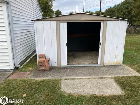 708 Pine St, Tarkio, MO 64491 photo 33