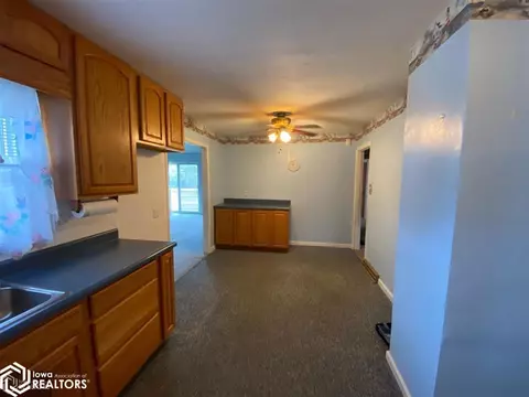 708 Pine St, Tarkio, MO 64491 photo 5