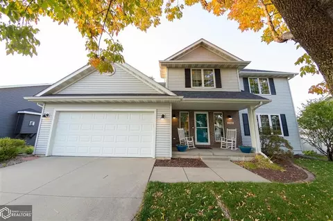5309 Thackeray Dr, Ames, IA 50014 photo 1