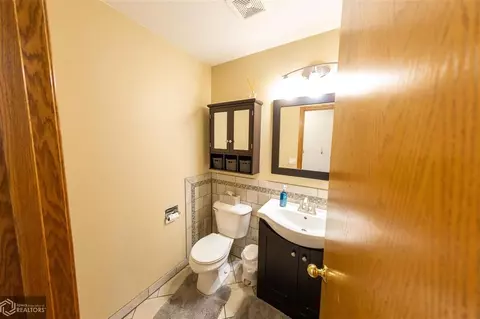 5309 Thackeray Dr, Ames, IA 50014 photo 8