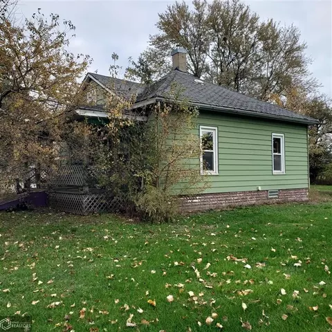 810 E Stewart St, Centerville, IA 52544 photo 1