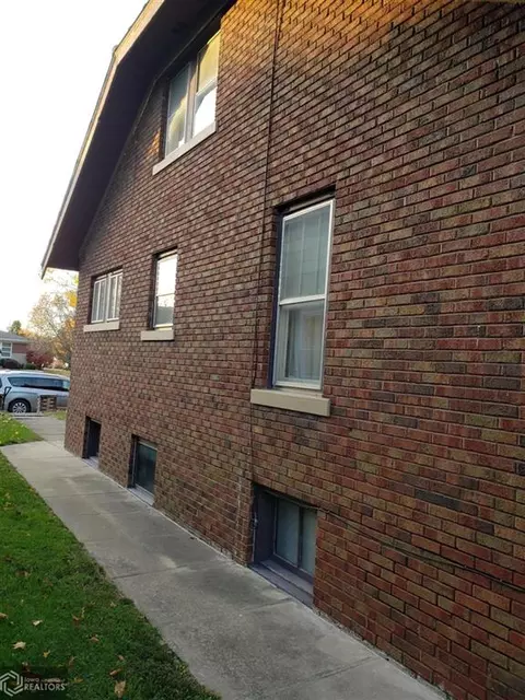 80 N 9th St, Hamilton, IL 62341 photo 18