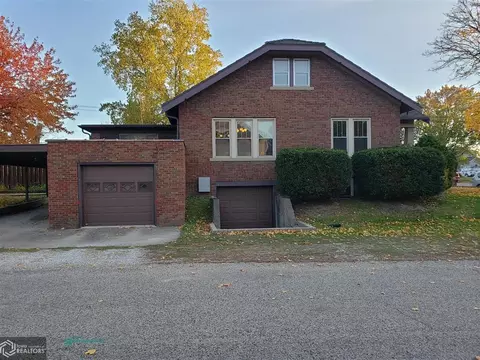 80 N 9th St, Hamilton, IL 62341 photo 9