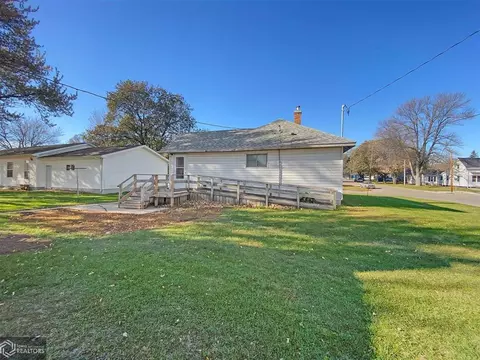 121 6th St NW, Hampton, IA 50441 photo 12