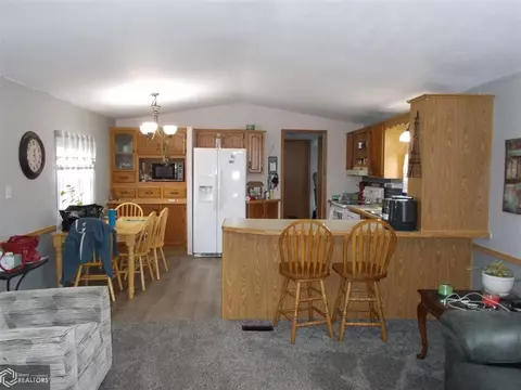 803 Flagship, Creston, IA 50801 photo 6