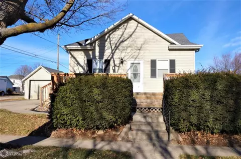 519 E Bluff St, Carroll, IA 51401 photo 1