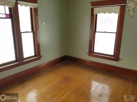 317 W 4th St, Odebolt, IA 51458 photo 12