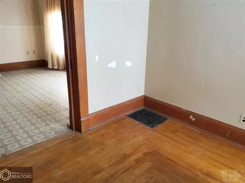317 W 4th St, Odebolt, IA 51458 photo 6