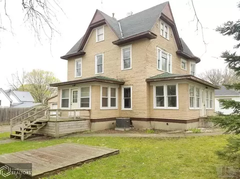 317 W 4th St, Odebolt, IA 51458 photo 1