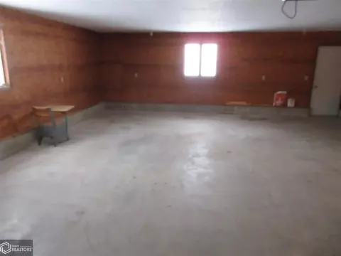 515 Standring St, Corwith, IA 50430 photo 30