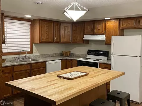 403 E Harsh St, Creston, IA 50801 photo 11